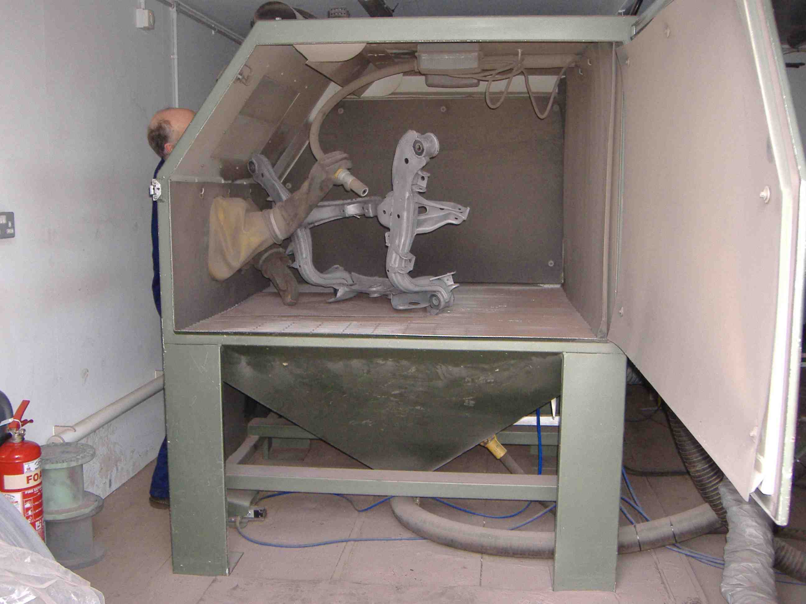 gritblast cabinet